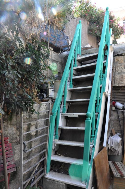Cozy Garden Apartment Jerusalem Exterior photo